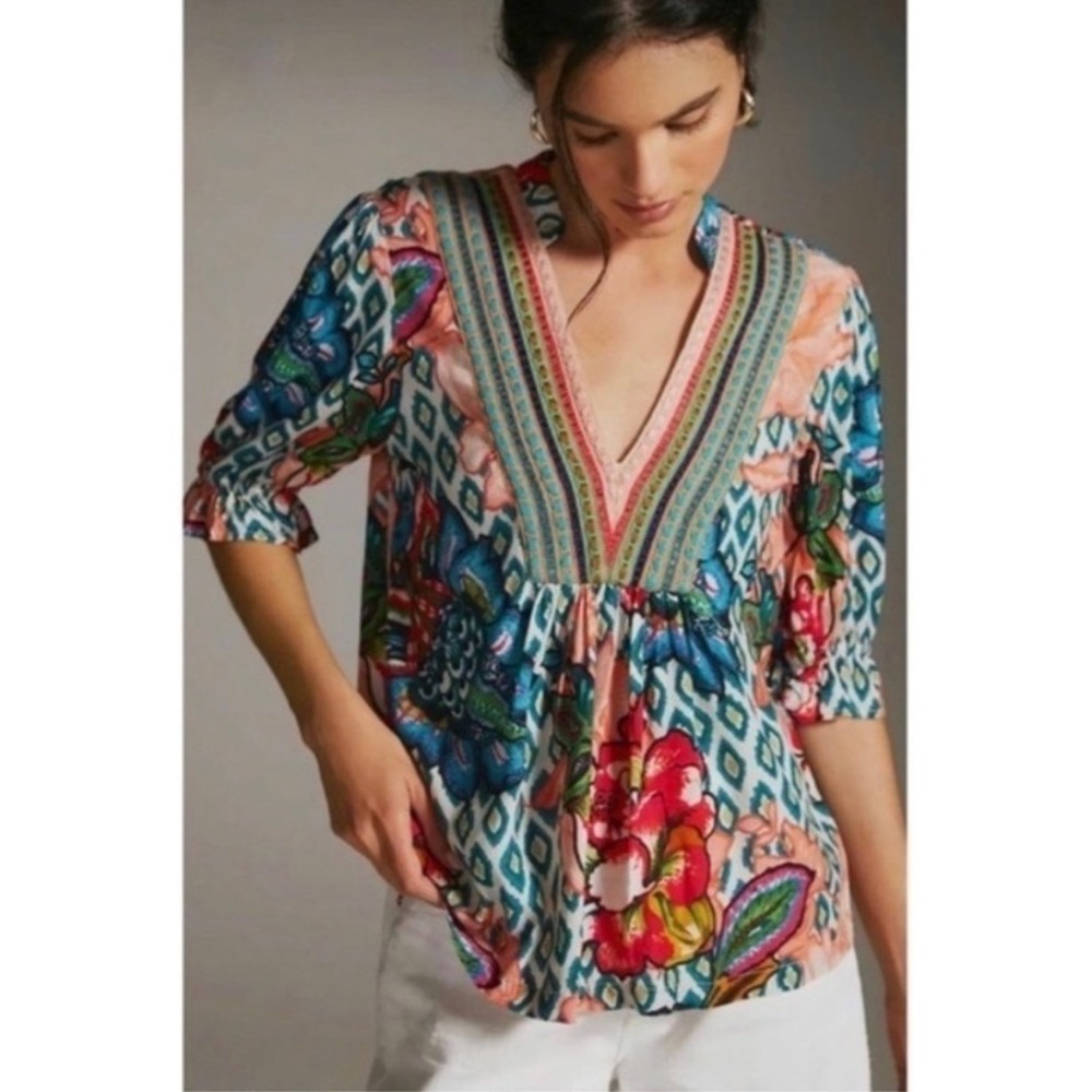 Blank London Anthropologie Stephanie Floral Geometric Embroidered VNeck Blouse M